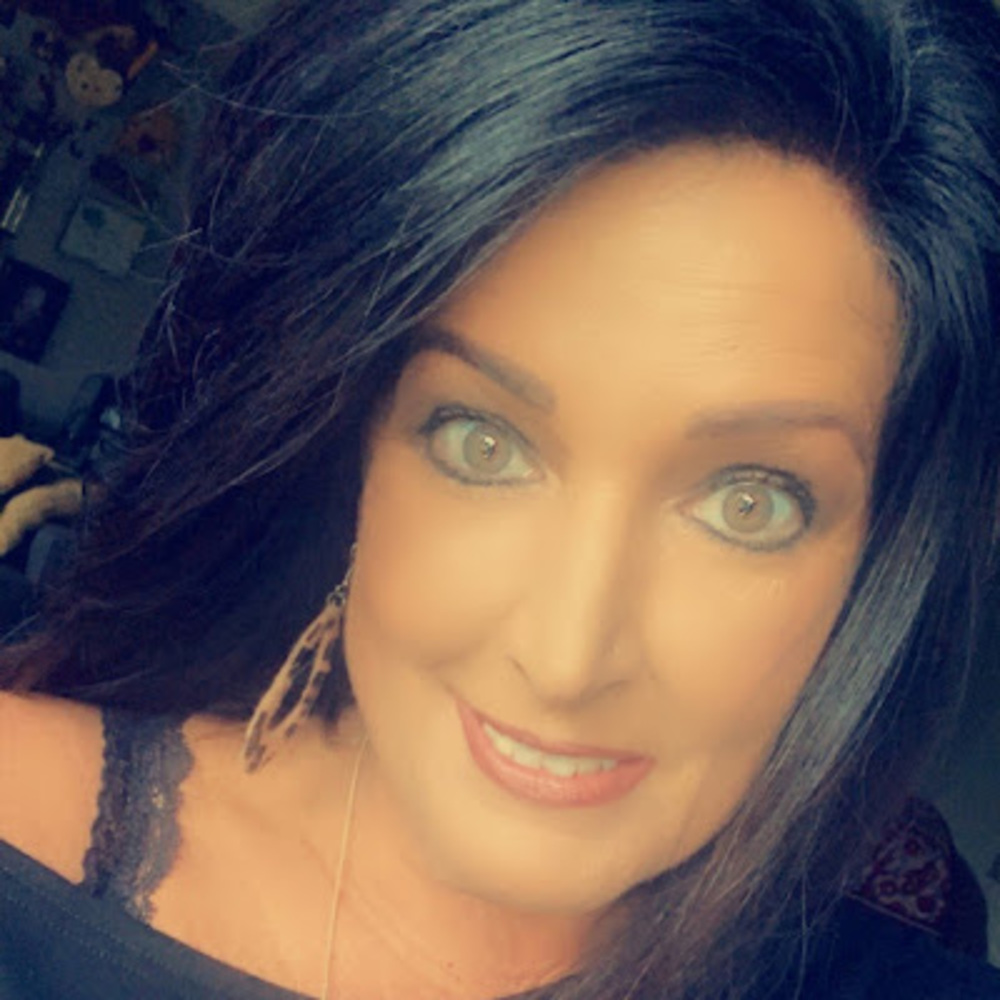 Meet your Posher, Kimberly